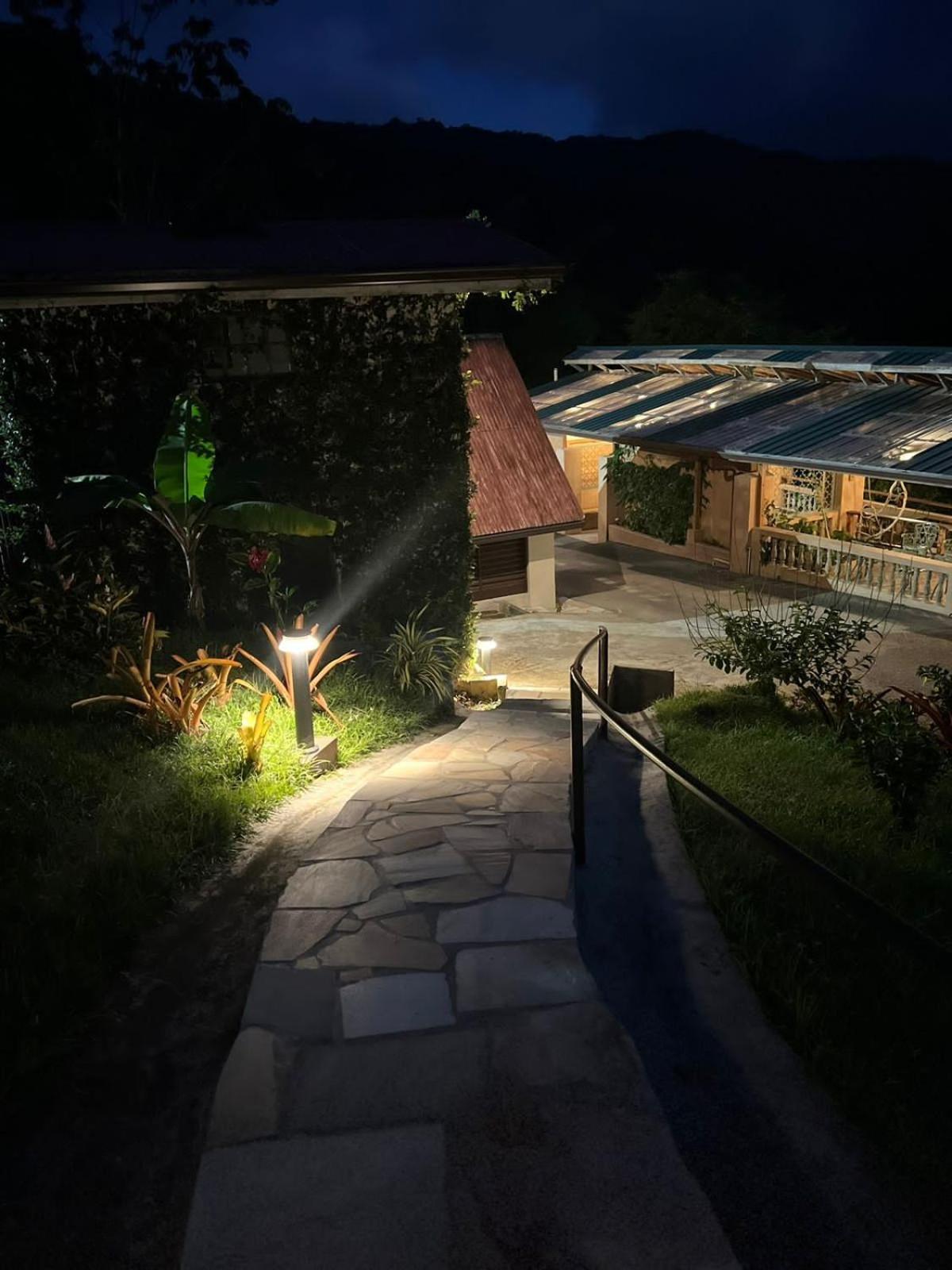 Hadco Experiences At Asa Wright Nature Centre Blanchisseuse Buitenkant foto